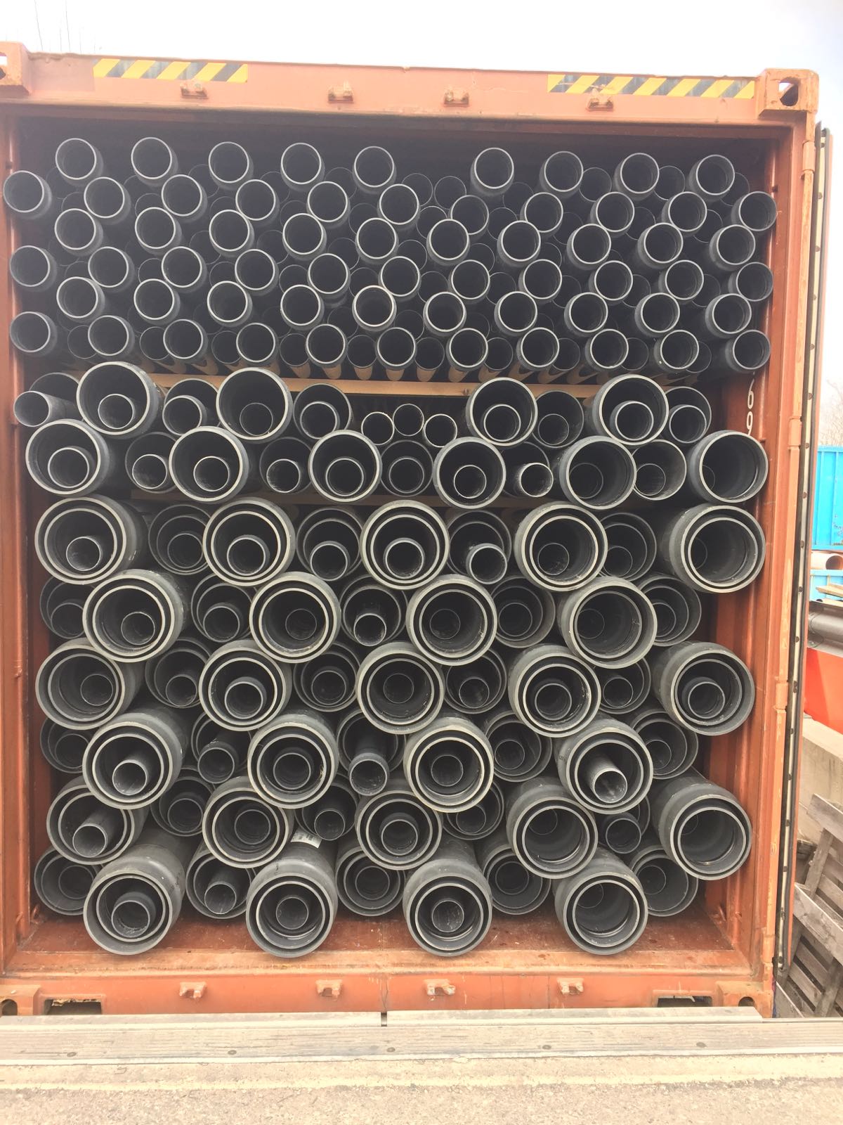 Gabions métalliques.
